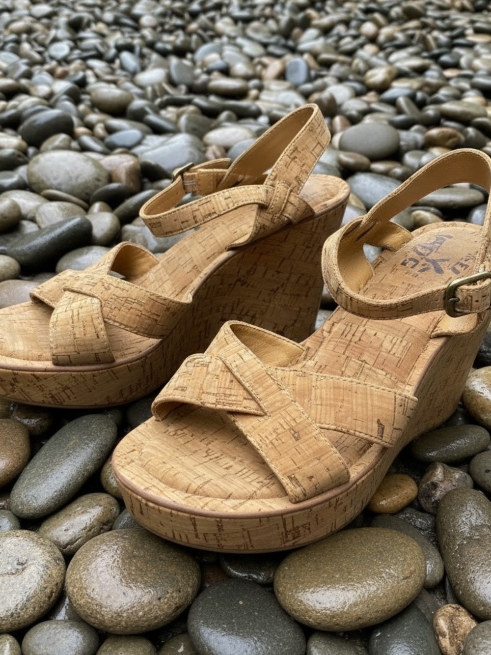 Woven Kork-Ease Platform Wedge Sandals - Tan size 8.5 Excellent loved condition